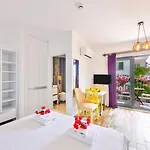 Sanisu Apartmán *