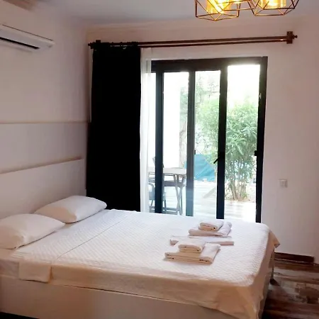 Sanisu Apartment