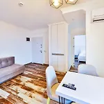 Apartman Sanisu *